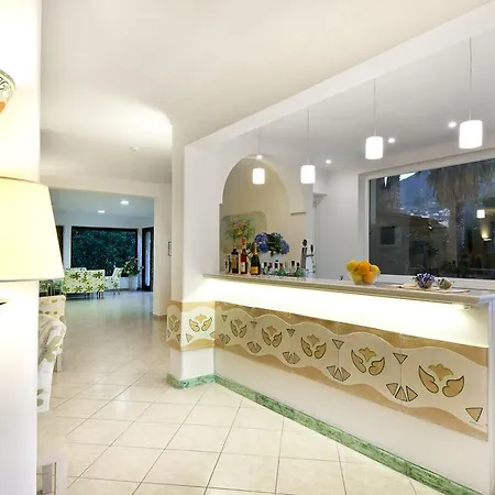 Le Canne Family & ホテル Forio di Ischia