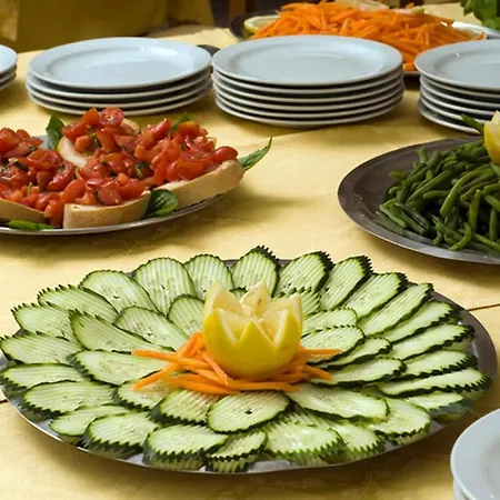 Le Canne Family & Отель 3*