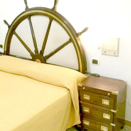 Le Canne Family & Отель 3*